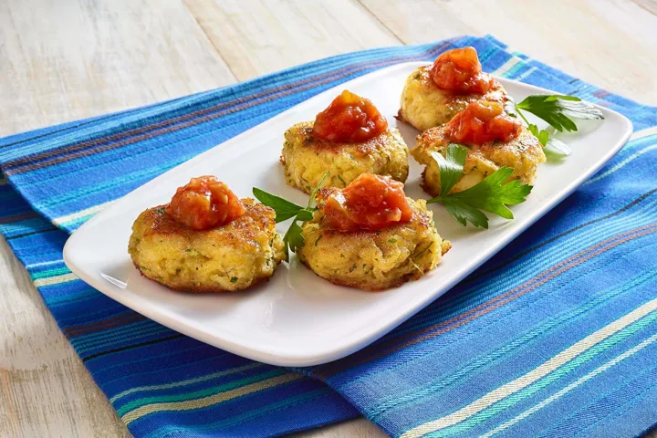 Herr's Crab Cakes